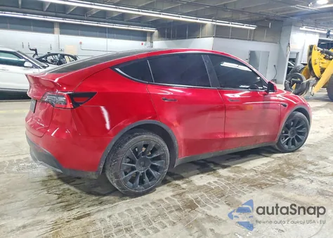 2021 Tesla Model Y z USA, uszkodzony, nr VIN 5YJYGDEEXMF102682